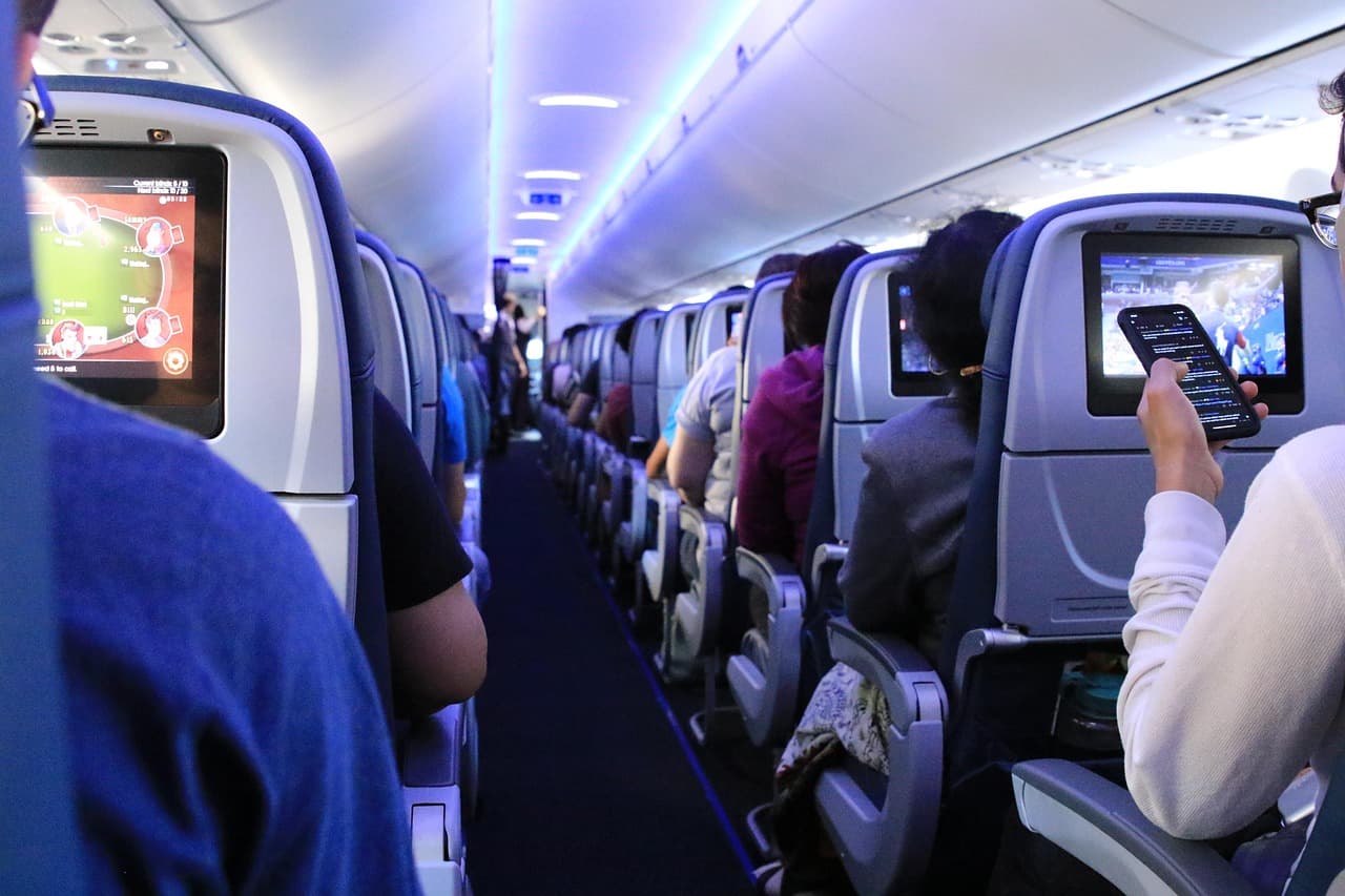 A Beginner's Guide to Travel Hacking and Frequent Flyer Miles